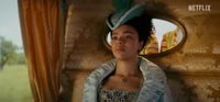 Netflix показал полноценный трейлер приквела «Бриджертонов» о королеве Шарлотте